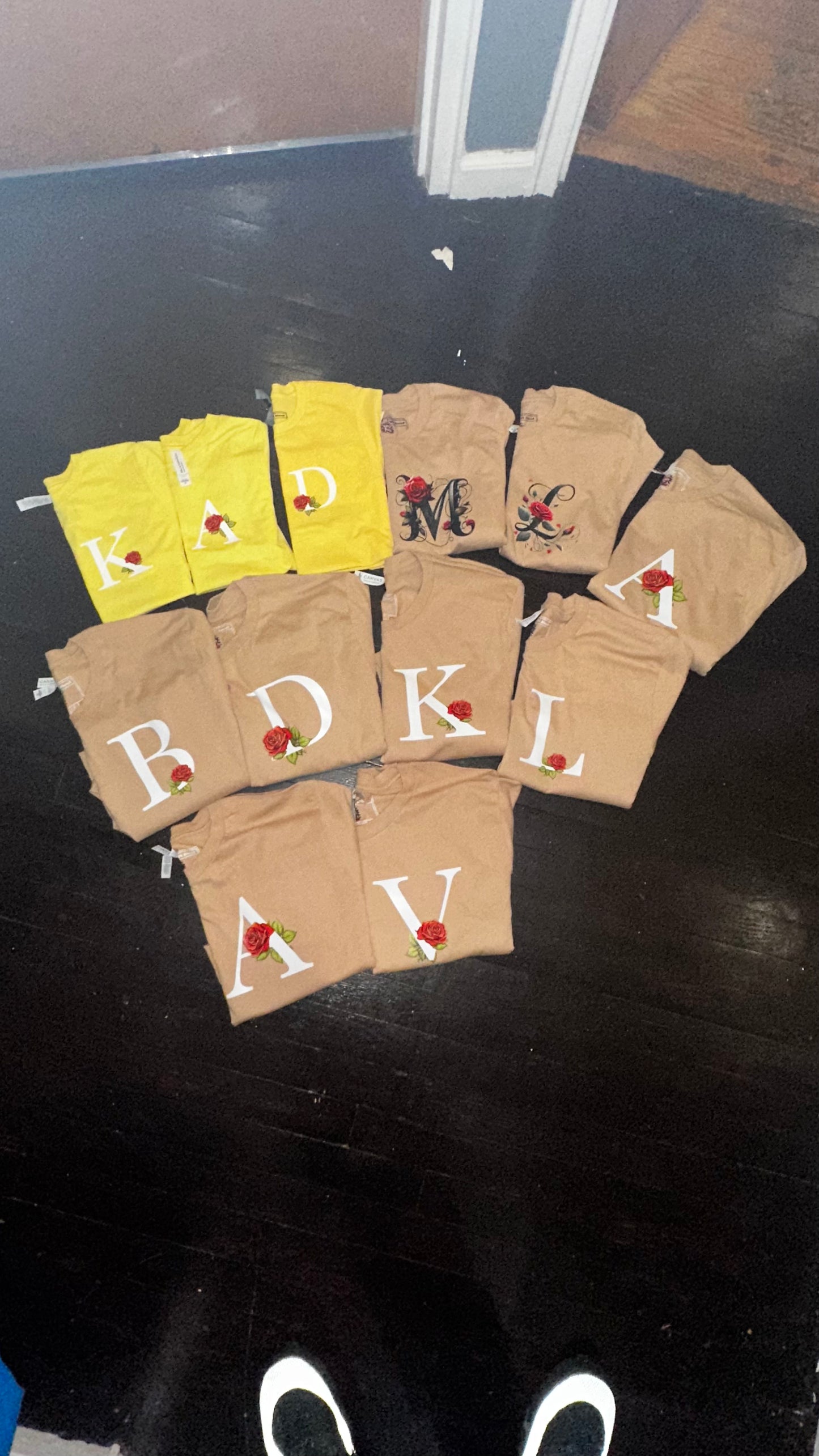 Roses Initial Letter Signature Tees